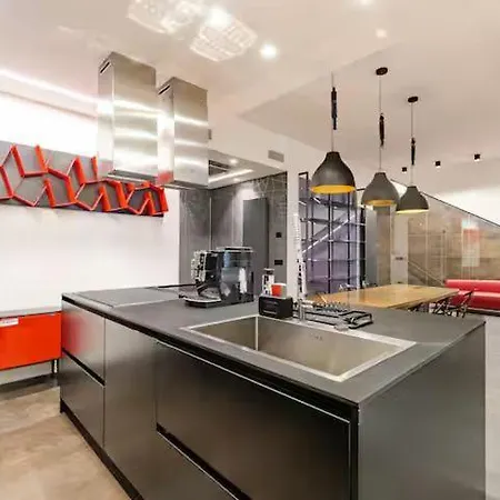 Readhostprofile! Luxury Penthouse Near Duomo
