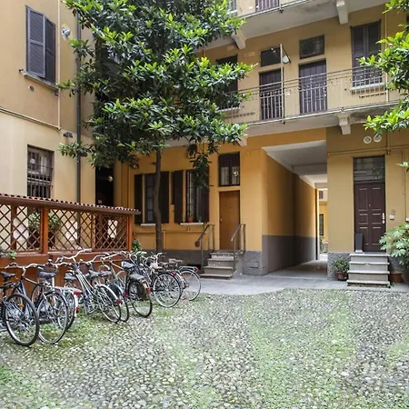 Correggio14 Living - * Milano