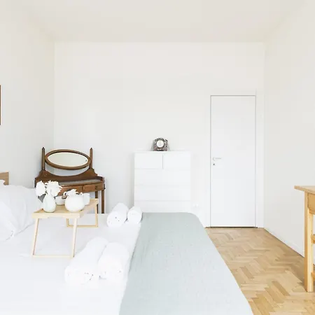 Easylife - Residenza Con Stile Vicino Ai Navigli * Милан