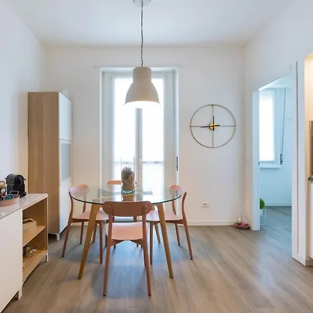 Апартаменты Navigli Charm *