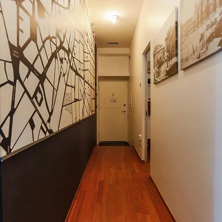 The Rent - Near Porta Romana * Milano