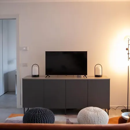 Apartamento Bovisa - Terrace, Air Conditioner And Free Wi-fi Milán