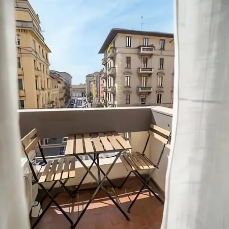 Apple - A 10 Minuti Dal Duomo Di