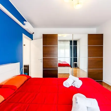 Large With Private Balcony And Workspace Lejlighed *