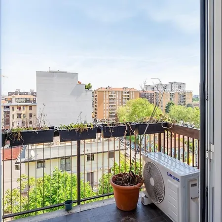 Large With Private Balcony And Workspace Lejlighed *