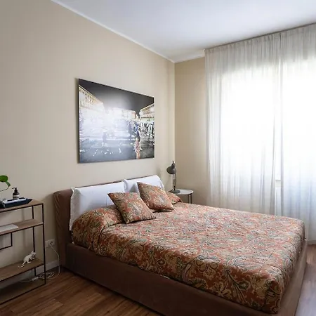 Nuovissimo Monolocale Con Cucina E Terrazzo Daire *