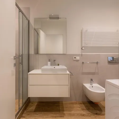 Appartement Beautiful Two Bedrooms Navigli - Mirable Pm Milaan