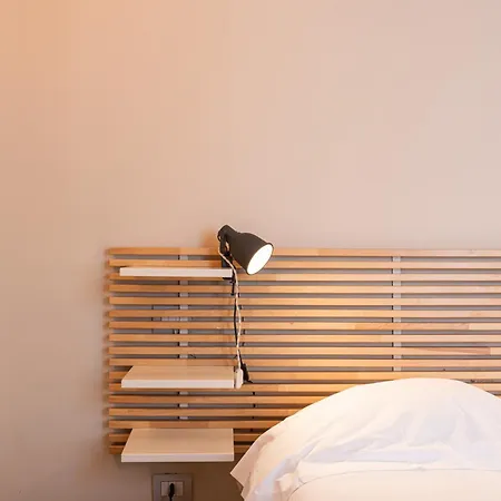 Crocetta Turandot One Bed 1st Floor - Mirable Pm