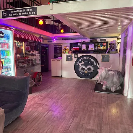 New Generation Center Хостел Милан