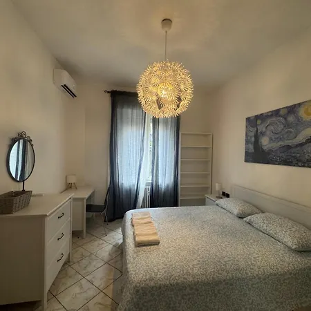 In Elegant Close To The Center *