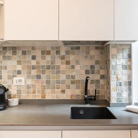Spacious One Bedroom Moscova - Mirable Pm Appartement *