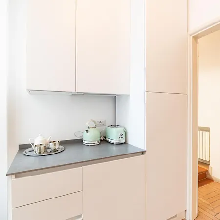 Spacious One Bedroom Moscova - Mirable Pm Appartement *