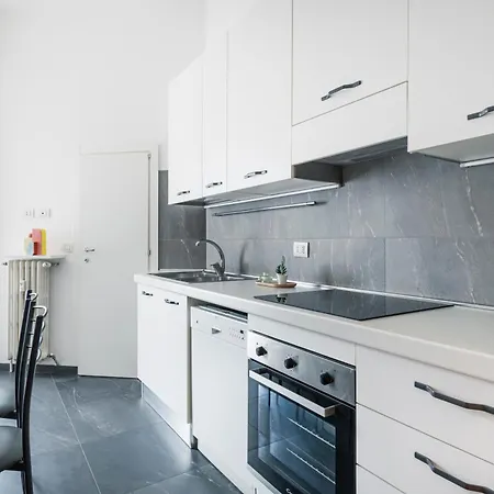 Easylife - Attico Di Lusso A Pochi Passi Dal Duomo شقة