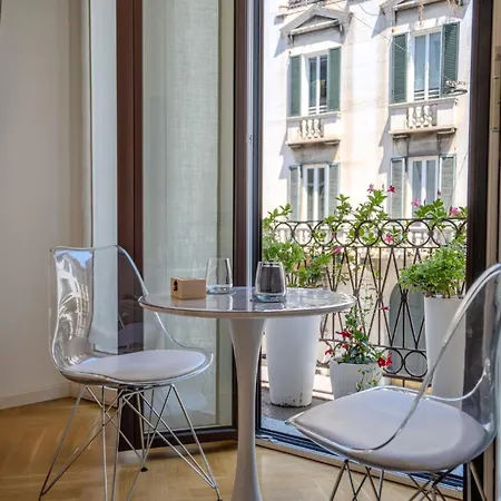 B And G San Babila- Luxury In The Heart Of - Design District