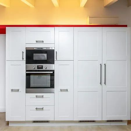 Readmyhostprofile! Luxury 4 Bedroom Penthouse Near Duomo 公寓 米兰