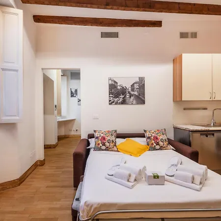 Apartament Navigli Suite- 7sundays Mediolan