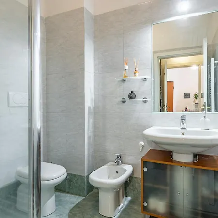 Apartment Deluxe & Elegant With Comfort And View *