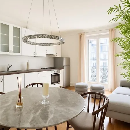 Porta Venezia Shopping, Metro, And Comfort * Милан