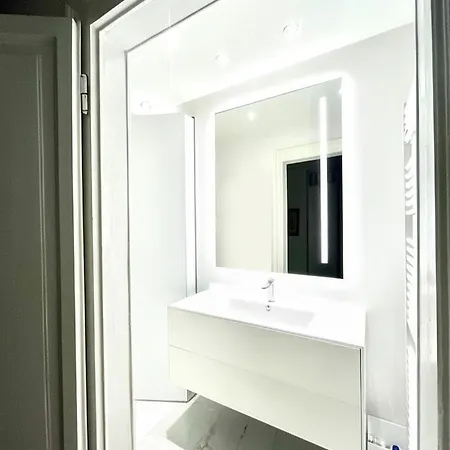 Porta Venezia Shopping, Metro, And Comfort Апартаменты Милан