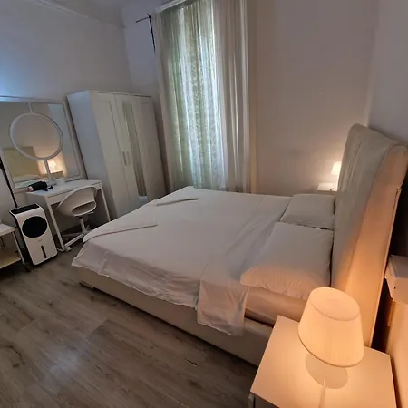 Casa Nel Centro Della Citta - House In The Center-casa Nel Centro Della Citta * Milán