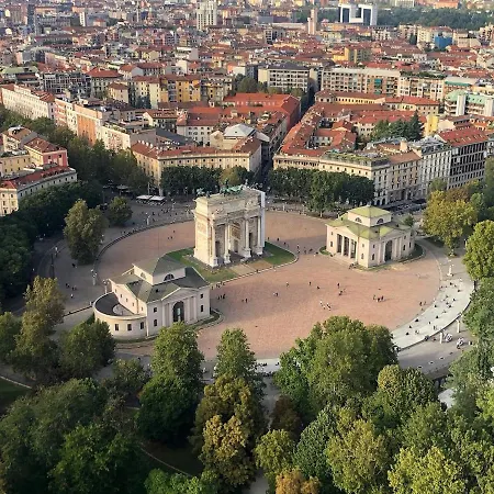 Stylish And Bright In The Center Of アパート ミラノ