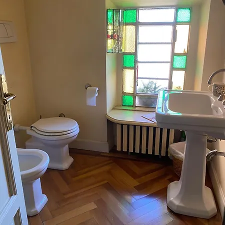 Center Milanese Cosy Retreat