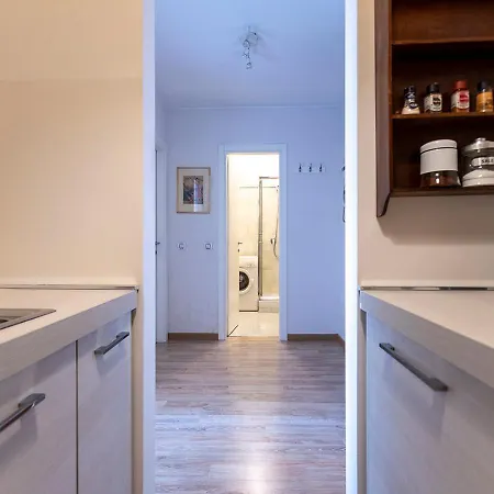 Apartamento Attico Con Terrazzo - - Duomo 10 Min