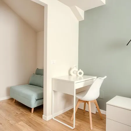 Hostmate - - Imperia's Nest - Romolo Iulm