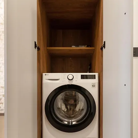 Bilocale Di Design In Via Guido D'arezzo - Mirable Pm Lejlighed *