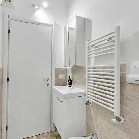 Tadino - Porta Venezia Apartment
