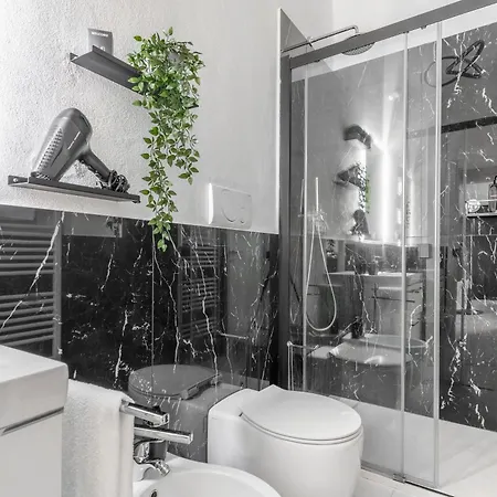 A 3 Min Dalla Metro - Silenzio E Relax - Marble Noir