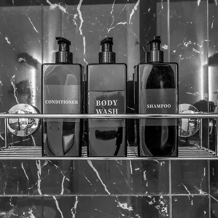 A 3 Min Dalla Metro - Silenzio E Relax - Marble Noir Milano