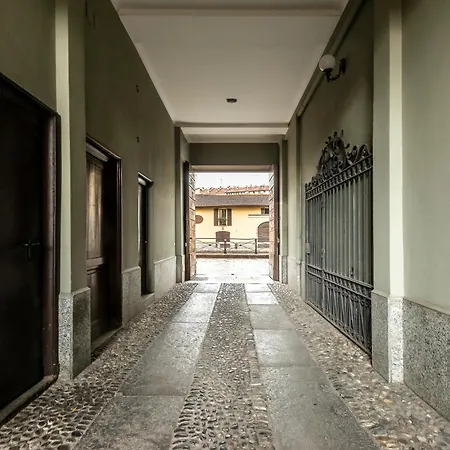 Apartment Stayeasy Ripa27 - 4 Pax With Navigli View *