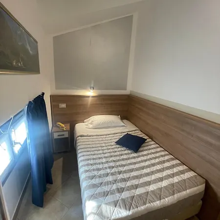 Hotel Montecarlo Milán