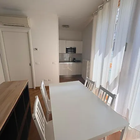 Luxury & Comfort In The Heart Of The * Milano