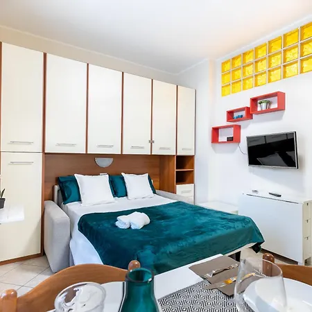 Quadrifoglio - Lakeside L&b Apartment *