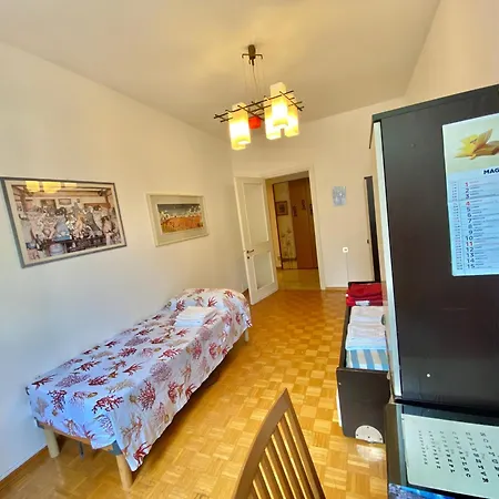 Beada Home, A Pochi Passi Dal Centro Storico Di E Da Navigli, Con Fermata Metropolitana A Pochi Passi! * Milaan