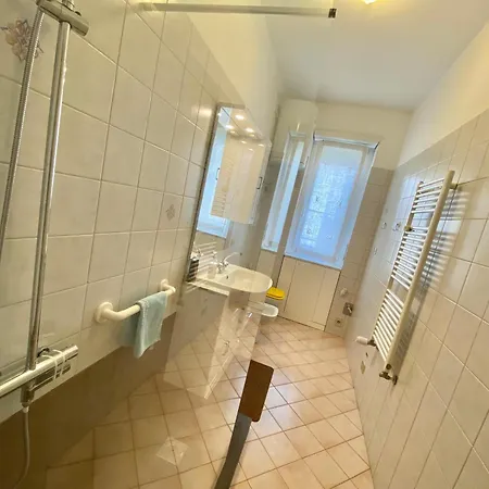Beada Home, A Pochi Passi Dal Centro Storico Di E Da Navigli, Con Fermata Metropolitana A Pochi Passi! Milaan