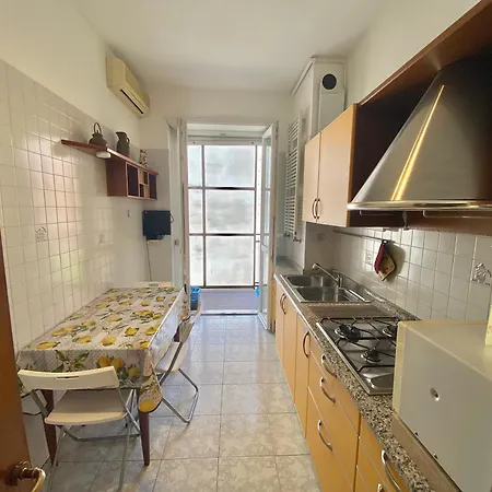 Beada Home, A Pochi Passi Dal Centro Storico Di E Da Navigli, Con Fermata Metropolitana A Pochi Passi! Appartement Milaan