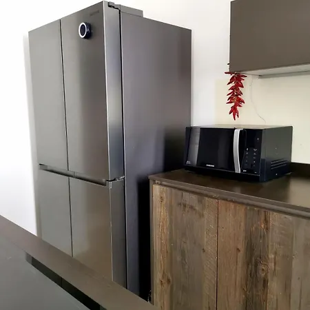 30 Meters From The Lambrate M2 Citta Studi Metro Station Apartment *