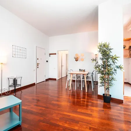 Keys Of Italy - Chiusa 8 - Roomy Daire *