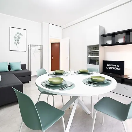 Atene House Urban Apartmán *