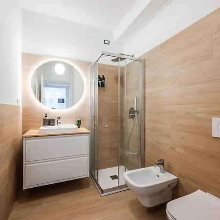 Apartament 7 Piano Panoramico Nel Cuore Dei Navigli Mediolan