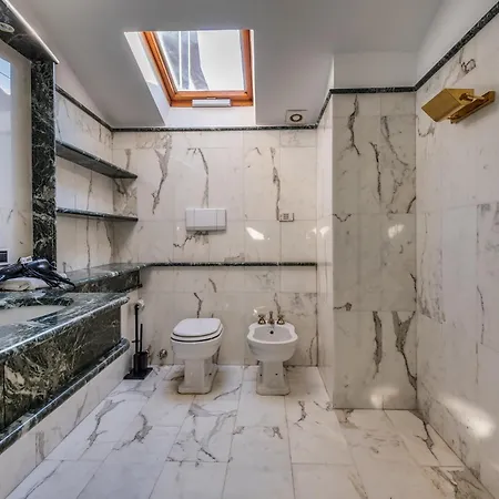 Apartmán Duomo3'-skylight-idropool-private-cinema-freepark Milán