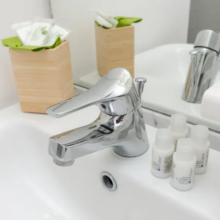 Vivimihome Gambara House 2 Minutes From The Metro Апартаменты Милан