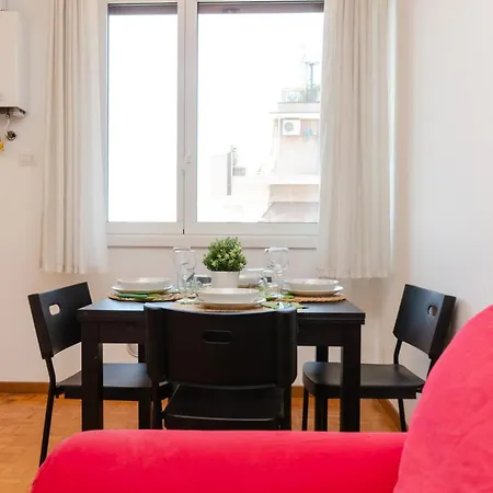 Vivimihome Gambara House 2 Minutes From The Metro Апартаменты