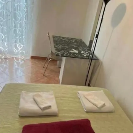 A Due Passi Dal Naviglio