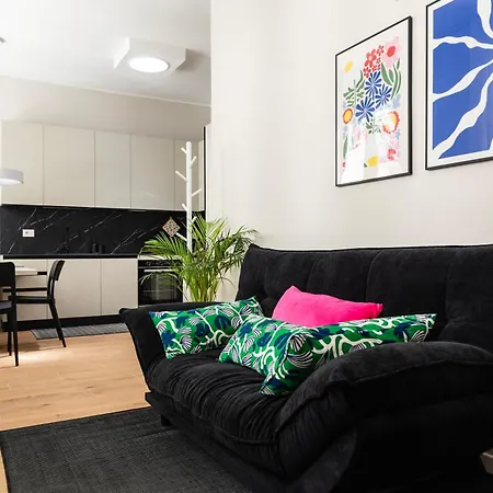 Youhosty - Zanella 68 Milaan