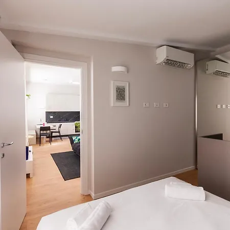 Youhosty - Zanella 68 Appartement *