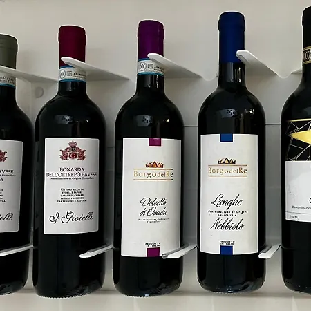 アパート The Small White House In ミラノ